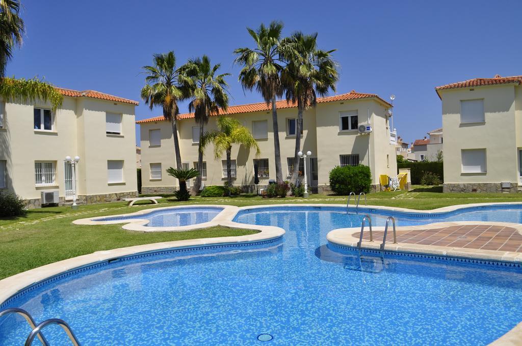 Family Beach Club Sevilla II أوليفا الغرفة الصورة
